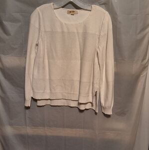 Michael by Michael Kors Sweater - Quality and Style with Versatility in White